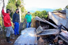  Conapro inspecciona dos casas consumidas por incendio en Boquete