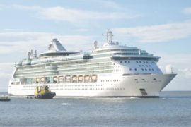  Costa Rica recibe el primer gran crucero de la temporada