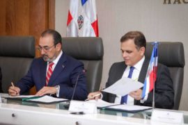  República Dominicana firma convenio para ser miembro pleno de CAF