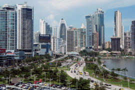  Aprueban Proyecto de Ley que  busca elevar la competitividad de los bienes y servicios en Panamá