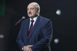  Lukashenko dice que “no habrá otra opción” que cortar el gas a Europa si la UE impone nuevas sanciones