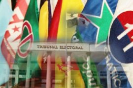  Partidos políticos continúan inscribiendo a nuevos miembros