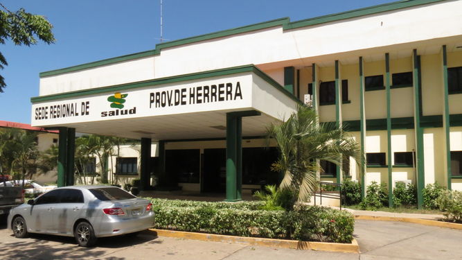  Realizan operativo de Farmacia y drogas en Herrera