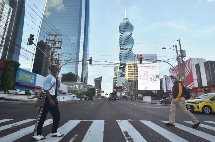  Al alza deuda pública en Panamá