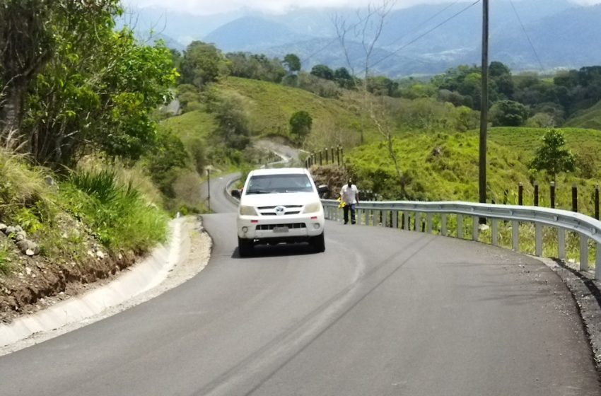  Vía que conecta a Caisán con Volcán tiene 97% de avance