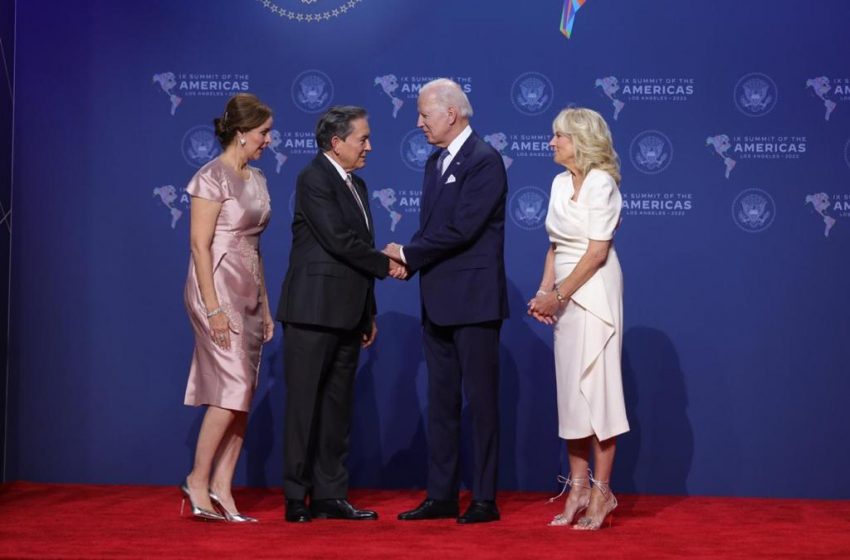  Presidente de EE.UU. da la bienvenida a Cortizo Cohen a la IX Cumbre de las Américas