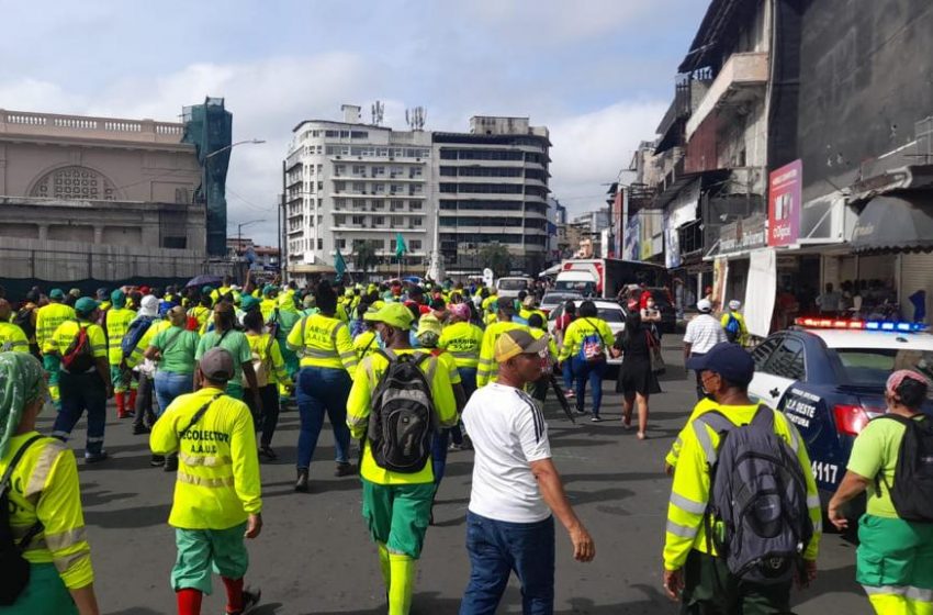  Defensoría del Pueblo garantizó a ‘hormiguitas’ su derecho a la protesta