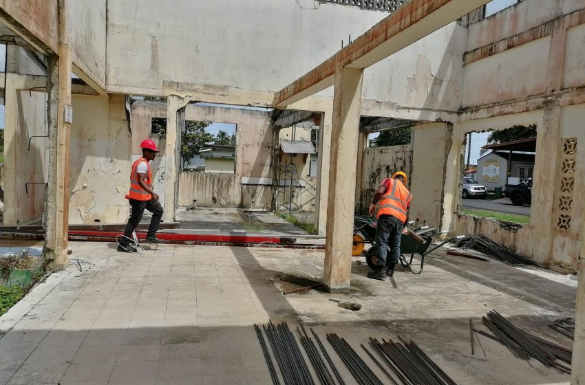  Inician obras de remodelación del Centro de Salud de Miguel De la Borda
