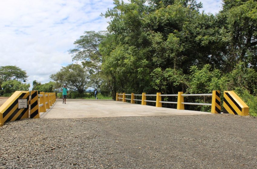  Inauguran puente vehicular “El Mangote” en Coclé  