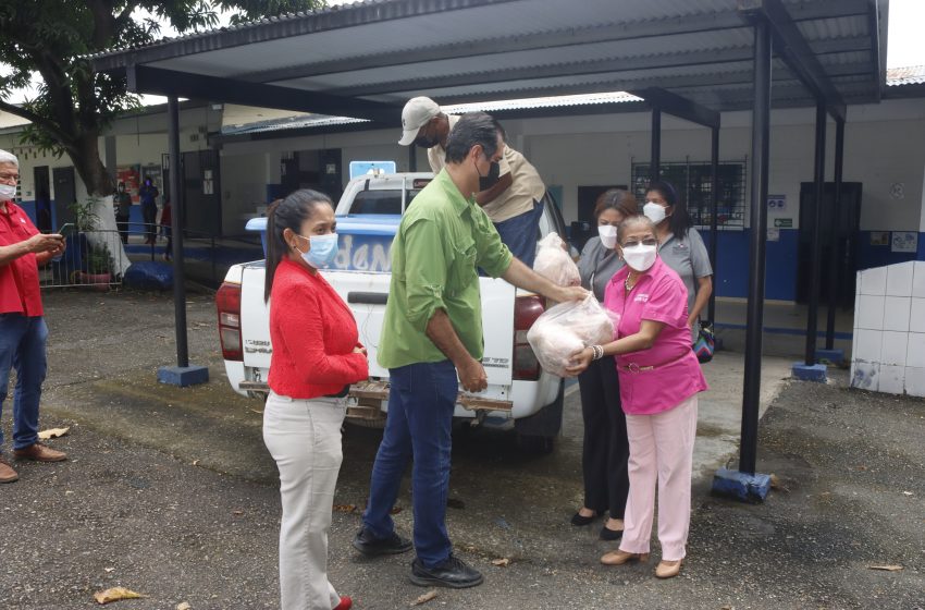  Solidaridad alimentaria lleva alimentos a escuelas primarias de San Miguelito