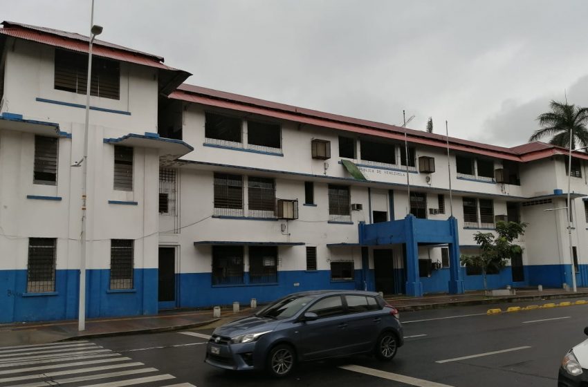  Tramitan contrato para construir la nueva Escuela República de Venezuela