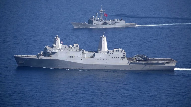  Buques de guerra de EEUU y Canadá navegaron el Estrecho de Taiwán tras promesa de Biden de defender la isla