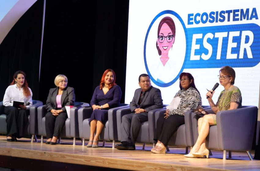  Expo Ester, un abanico de ideas dirigido a los docentes de informática 