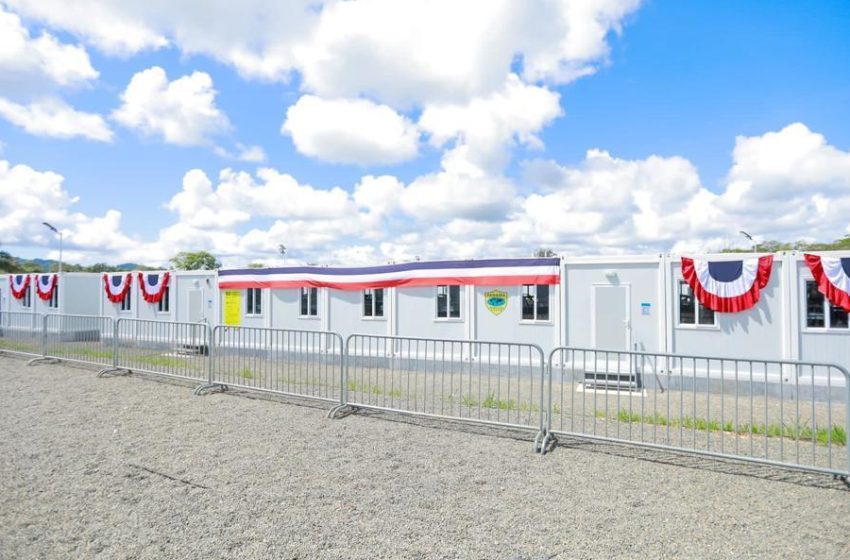  Migración inaugura nuevos edificios modulares en estación temporal de recepción en Darién