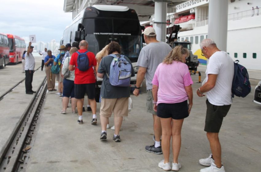  Migración y Policía de Turismo garantizarán la seguridad de turistas durante la temporada de cruceros