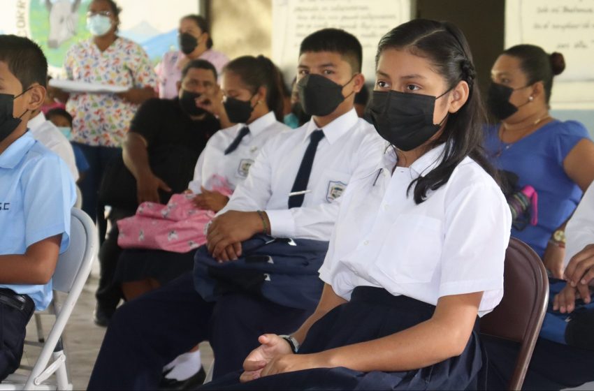  ¡Convocatoria abierta! Estudiantes de comunidades cercanas a Cobre Panamá ya pueden aplicar para recibir becas para el periodo 2023
