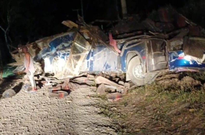 Defensoría monitorea accidente de bus con migrantes en Gualaca