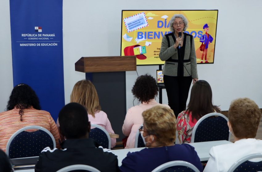  Más de 11 mil docentes de escuelas multigrado recibirán capacitación sobre modalidades flexibles