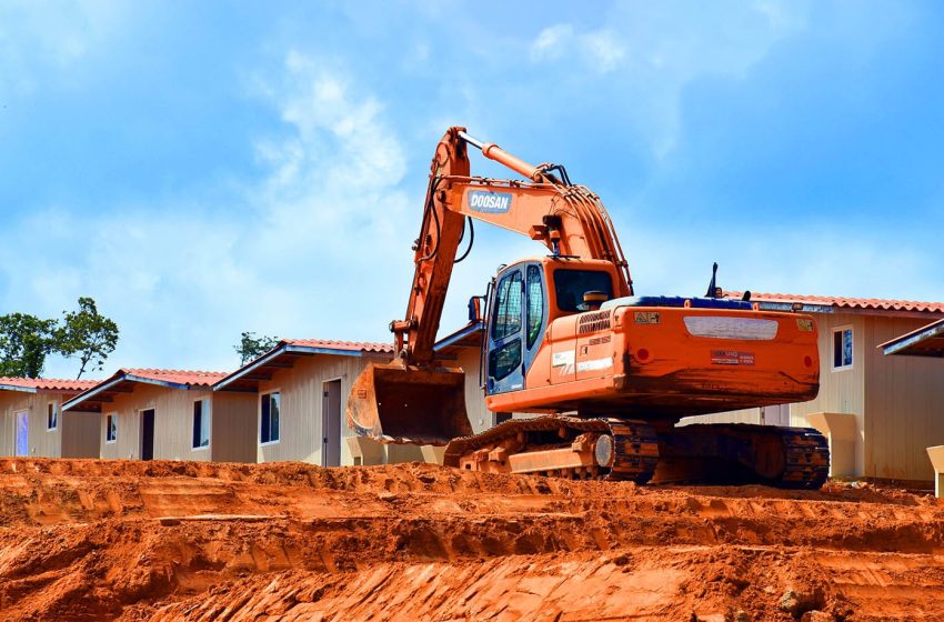  Gobierno Nacional inyecta partida para avanzar obra residencial en Guna Yala
