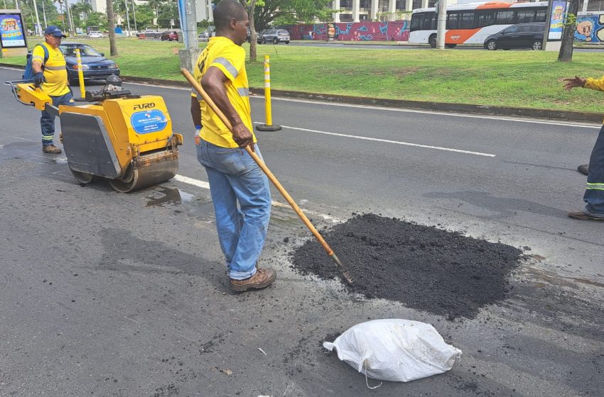  Avanzan trabajos de mantenimiento vial en la ciudad capital 