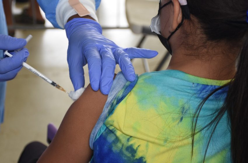  ¡A vacunarse! Hay suficientes vacunas contra el Covid19 y la Influenza