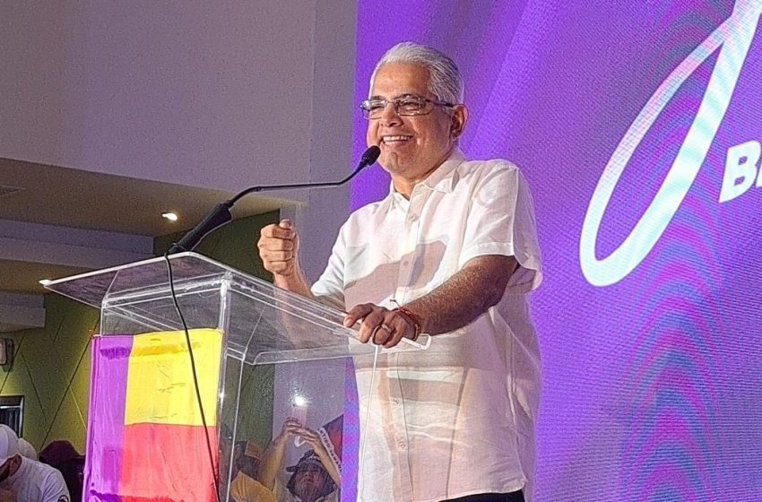  José Blandón es ratificado como el candidato presidencial del Partido Panameñista