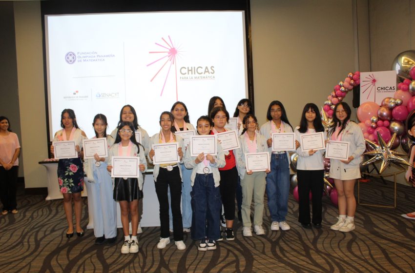 “Chicas para la Matemática” celebró su clausura con medallas para las estudiantes más sobresalientes