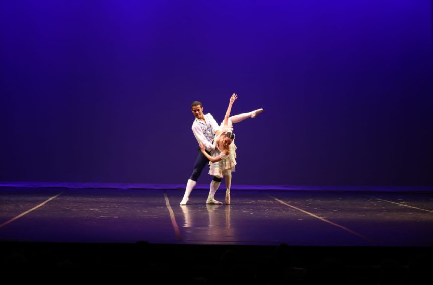  Más de mil ochocientas personas asisten a galas del Ballet Nacional en sus 51 años de fundación