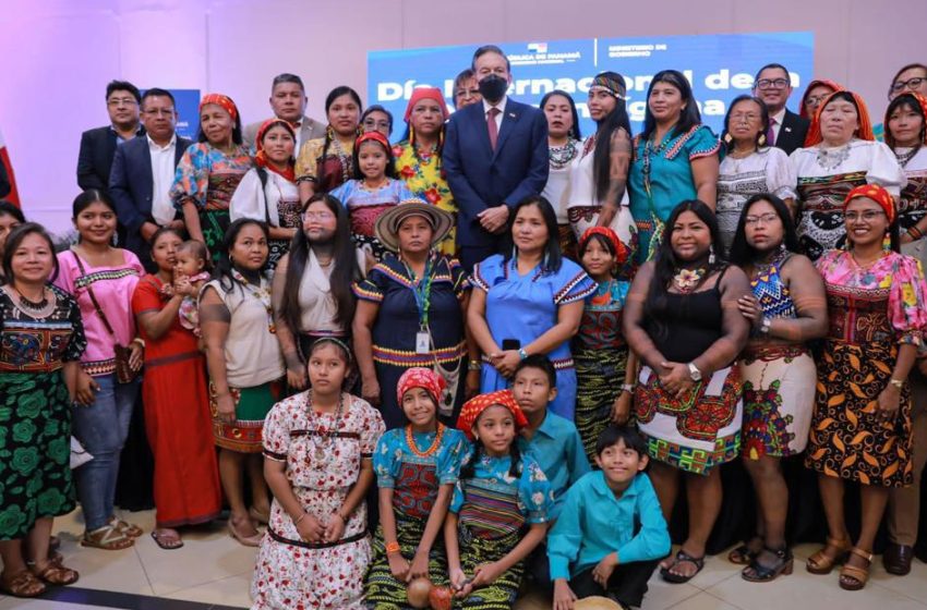  Presidente Cortizo firma decreto que adopta Plan de Empoderamiento de las Mujeres Indígenas de Panamá
