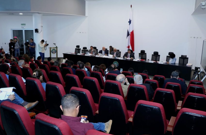  Ministro Sucre: Medicamentos a “bajo costo”, el objetivo del Gobierno Nacional