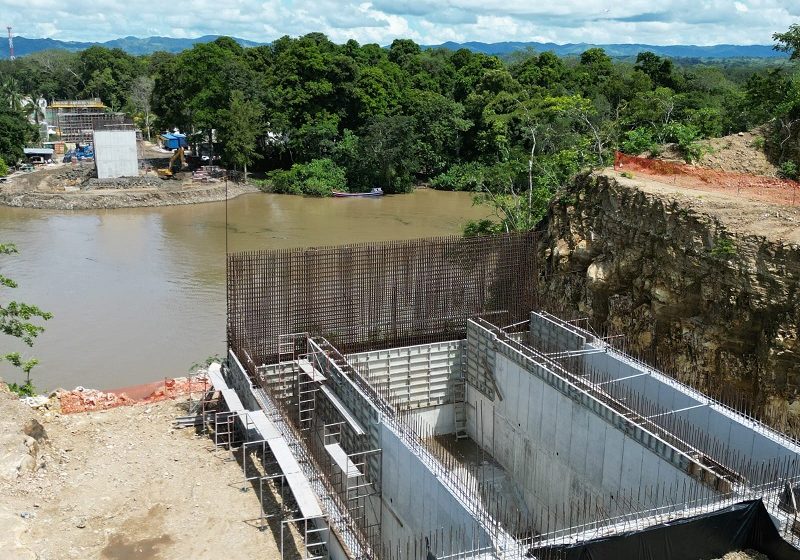  Construcción de puente vehicular sobre el río Bayano, registra un 63% de avance