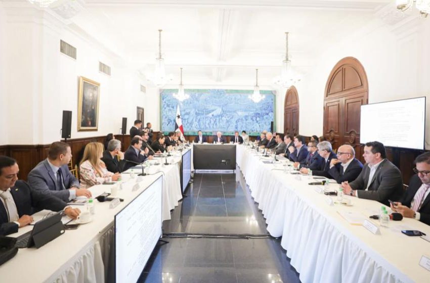  Gabinete Logístico traza estrategias para potenciar la competitividad de Panamá como centro del comercio global