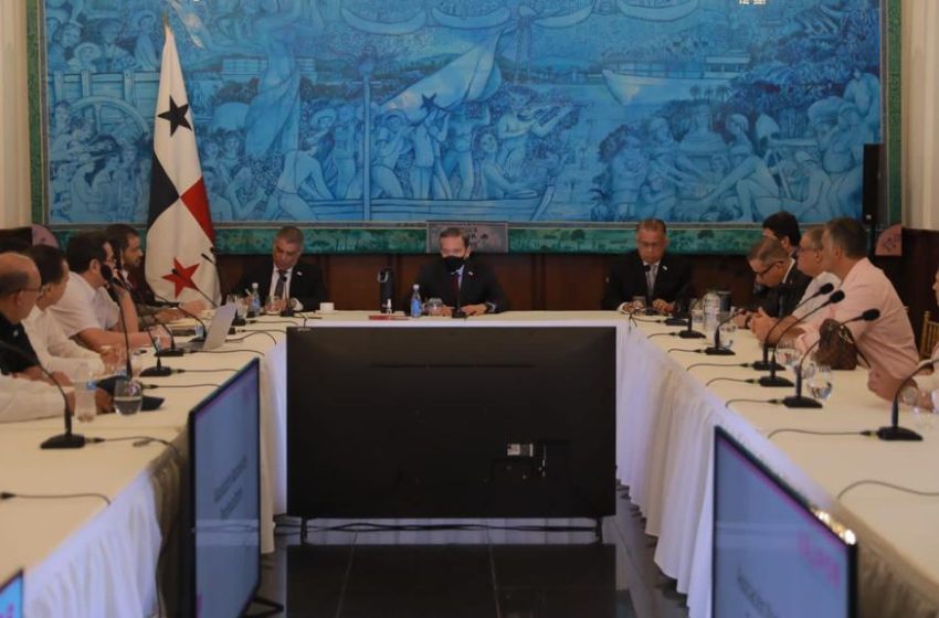  Presidente Cortizo se reúne con representantes del sector porcicultor