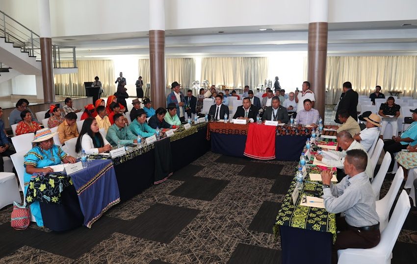  Dirigentes originarios dan seguimiento a proyectos del plan de desarrollo integral de los pueblos indígenas