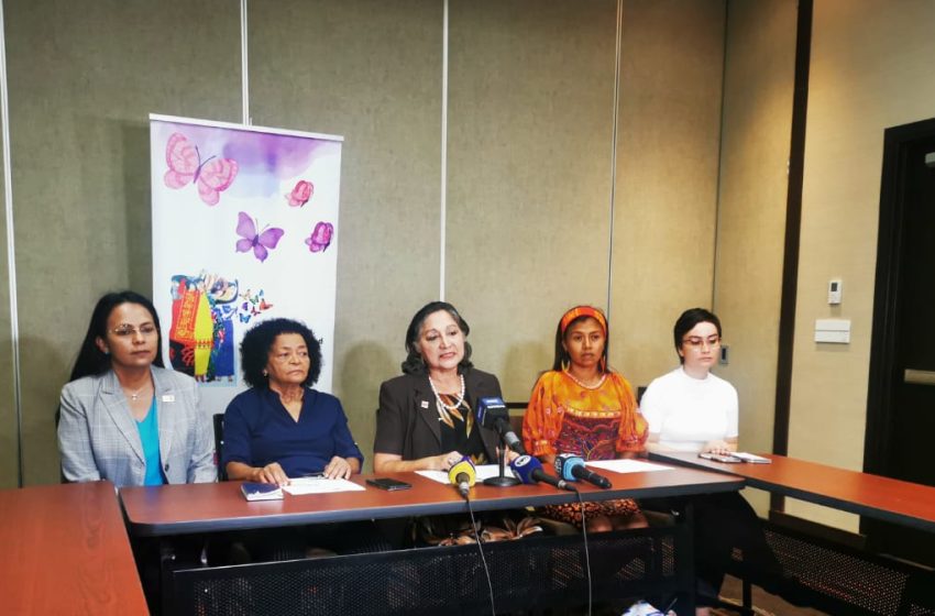  Alianza de Mujeres de Panamá presentan propuestas a candidatos presidenciales