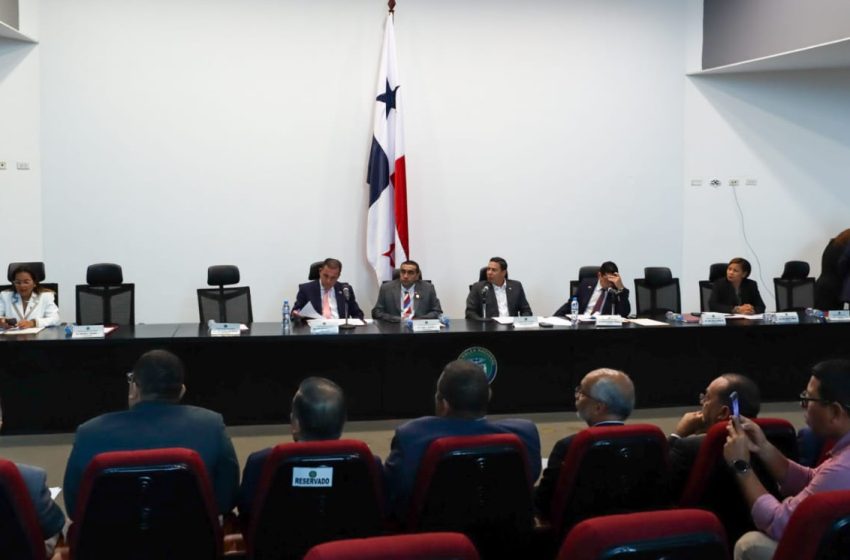  Asamblea aprueba en primer debate distintos proyectos en pro de la educación panameña