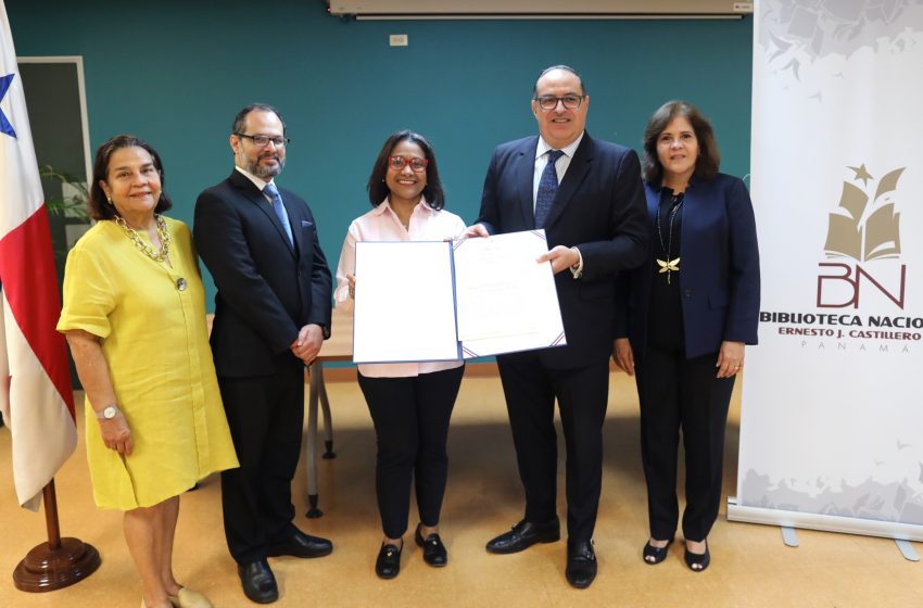  Biblioteca Nacional Ernesto J. Castillero es certificada y acreditada bajo el Tratado de Marrakech