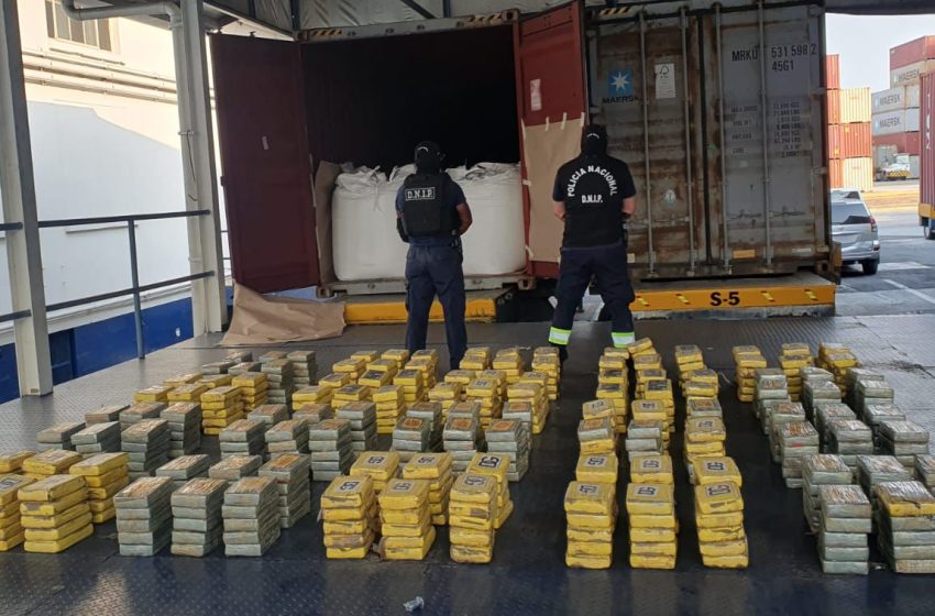  Decomisa 600 paquetes con presunta droga escondidos dentro de un contenedor en Ancón