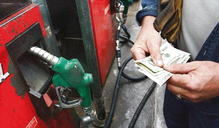  Precio de la gasolina sube este viernes 8 de marzo