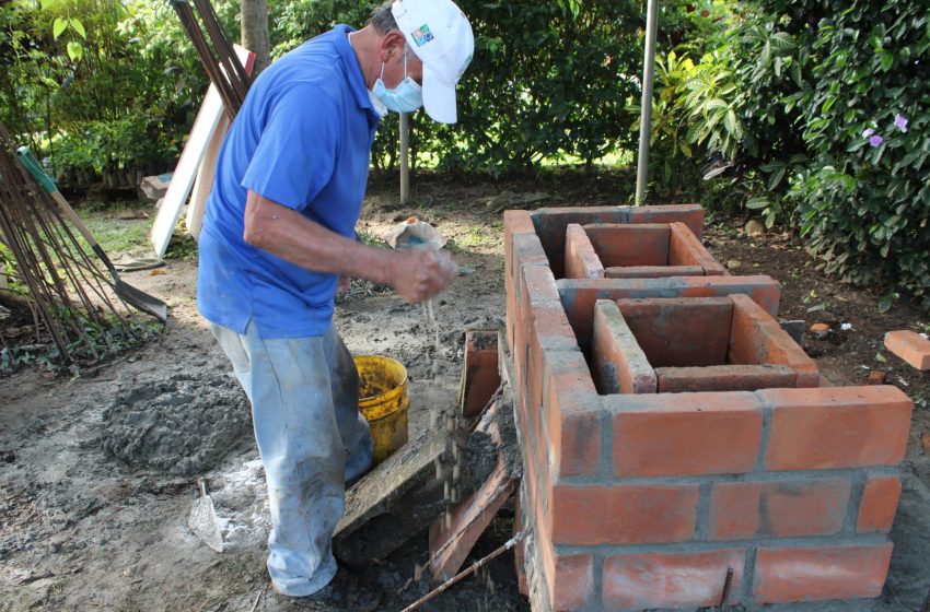  Arranca la segunda etapa del proyecto construcción de estufas ecológicas en Cacao de Capira