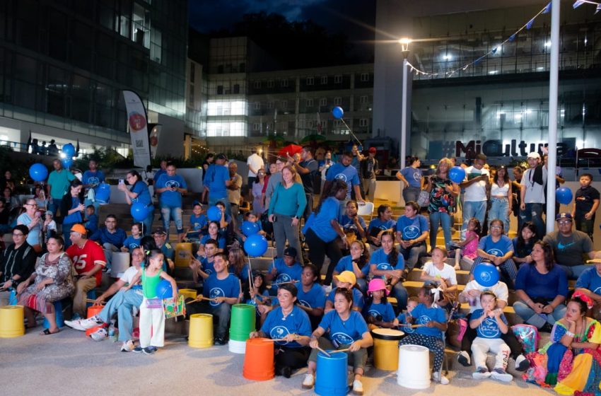  Ciudad de Las Artes se viste de azul en el Tercer Festival Cultura Azul