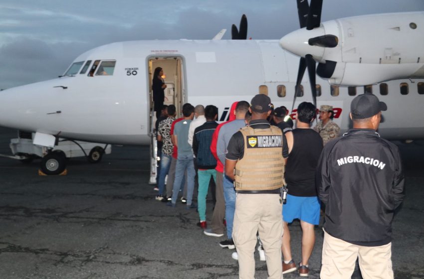  Colombianos son expulsados por delitos de posesión y tráfico de drogas