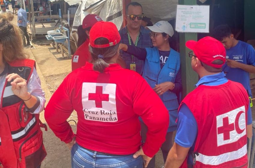  Minsa se reúne con equipo de Médicos del Mundo para coordinar acciones en beneficio de los migrantes