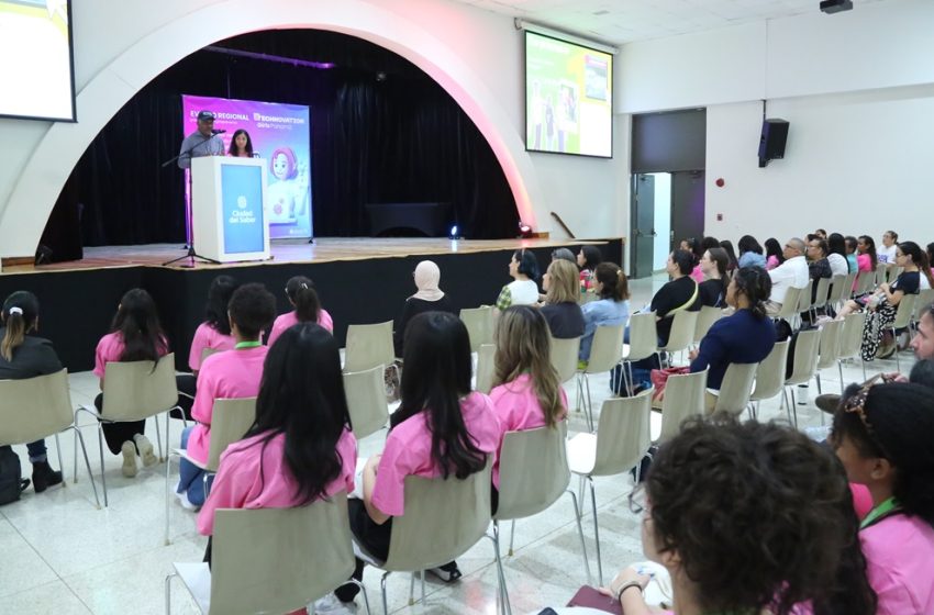  100 niñas y jóvenes de Panamá utilizan la tecnología y la inteligencia artificial para resolver problemas comunitarios