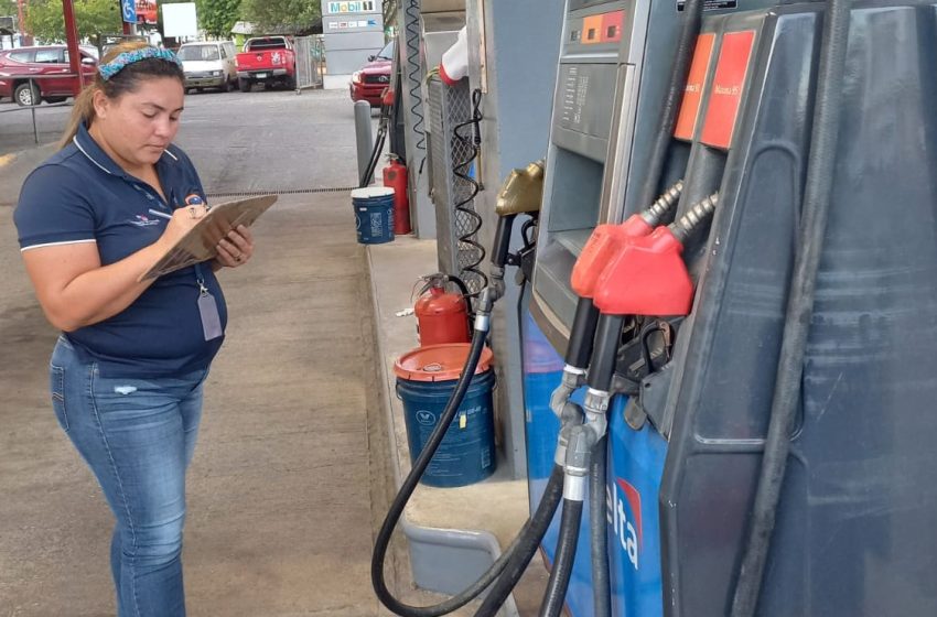 Nuevos precios del combustible son fiscalizados por la Acodeco