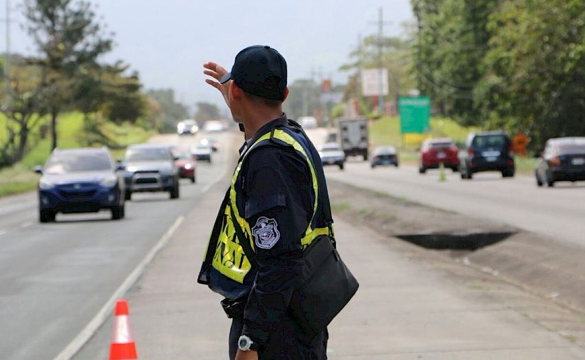  Unas 125 personas han perdido la vida en 14,800 accidentes de tránsito