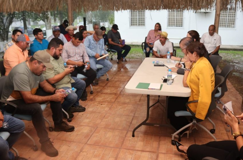  Brindan respuestas a productores de arroz de Panamá Este y Darién