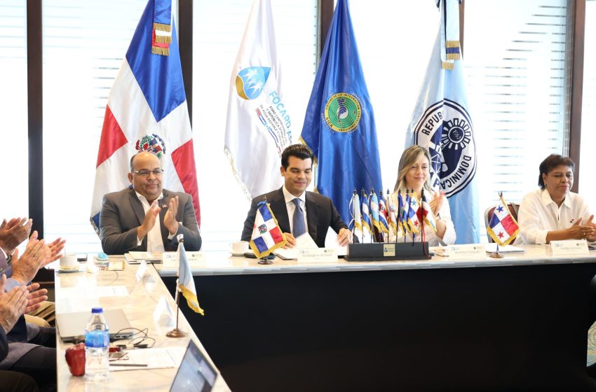  Panamá entrega presidencia Pro-Tempore del FOCARD a República Dominicana