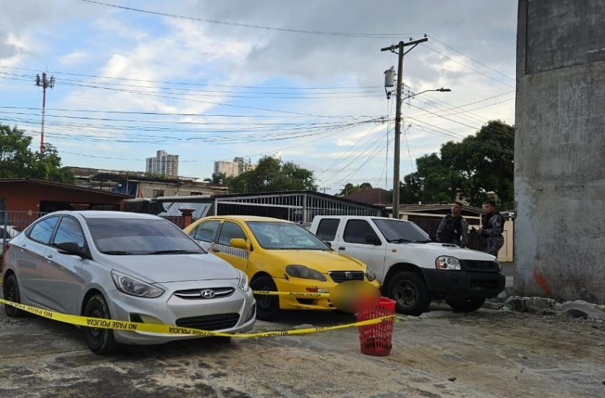  Recuperan un vehículo y dos armas de fuego tras homicidio en Río Abajo