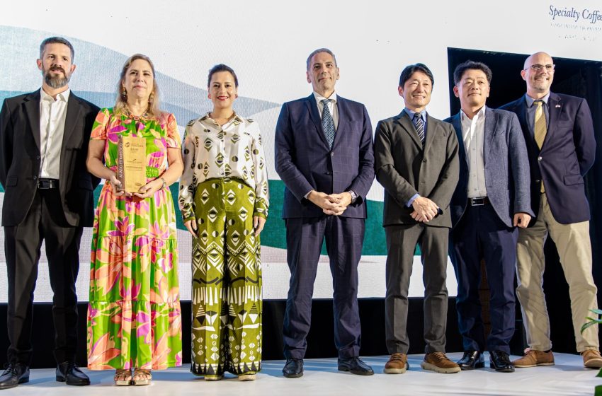 PANAMA GEISHA es promovido entre representantes de países destino de exportación de café